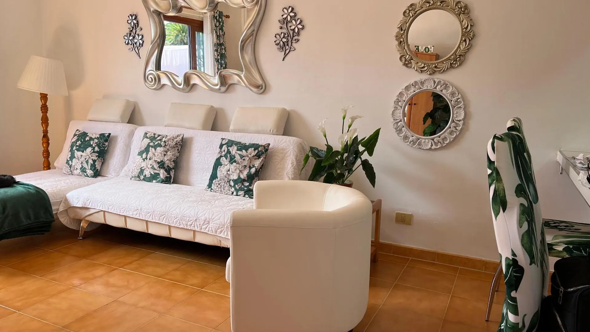 La Casita De La Piscina Apartment Costa Adeje  Spain